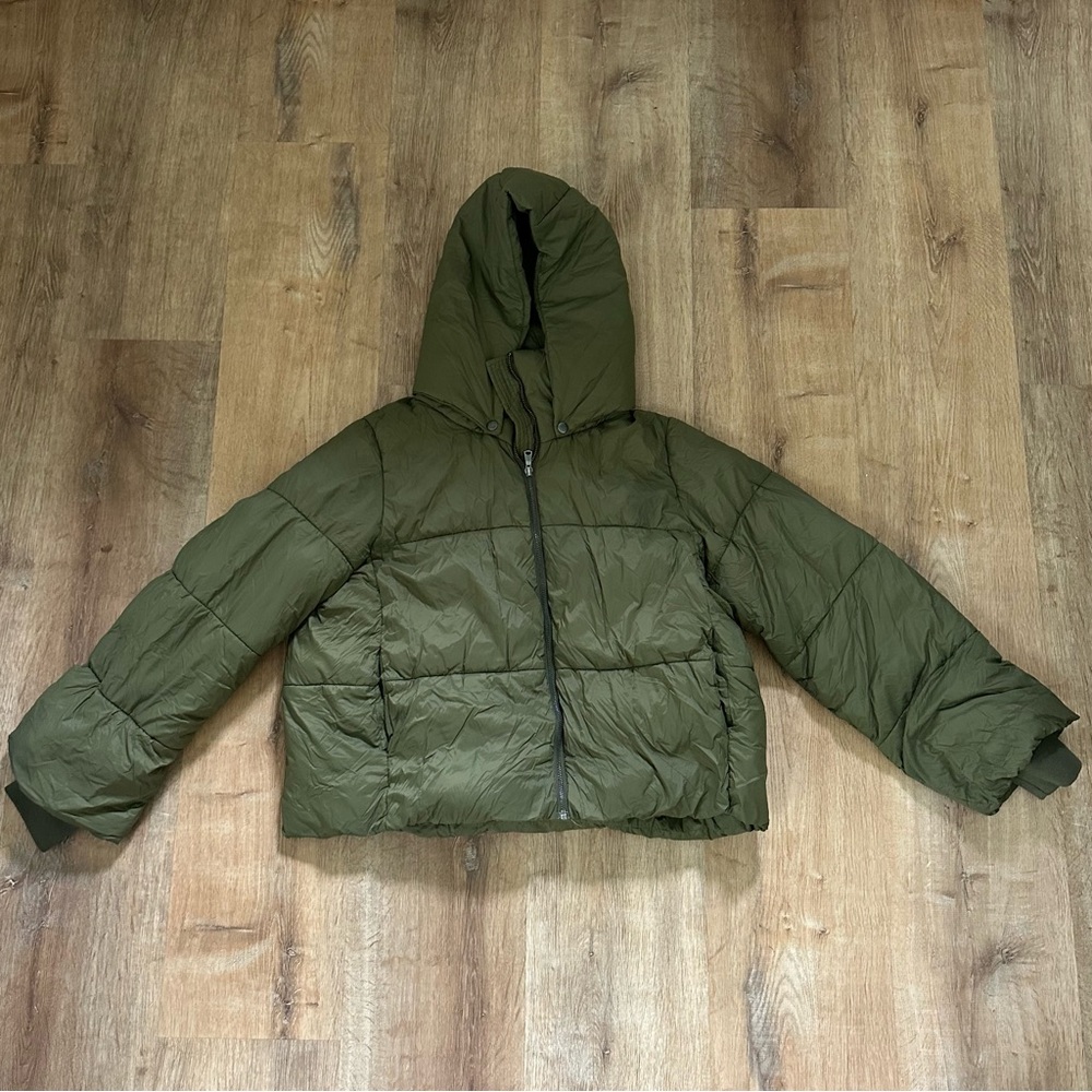 Banana Republic Olive Green Puffer Jacket